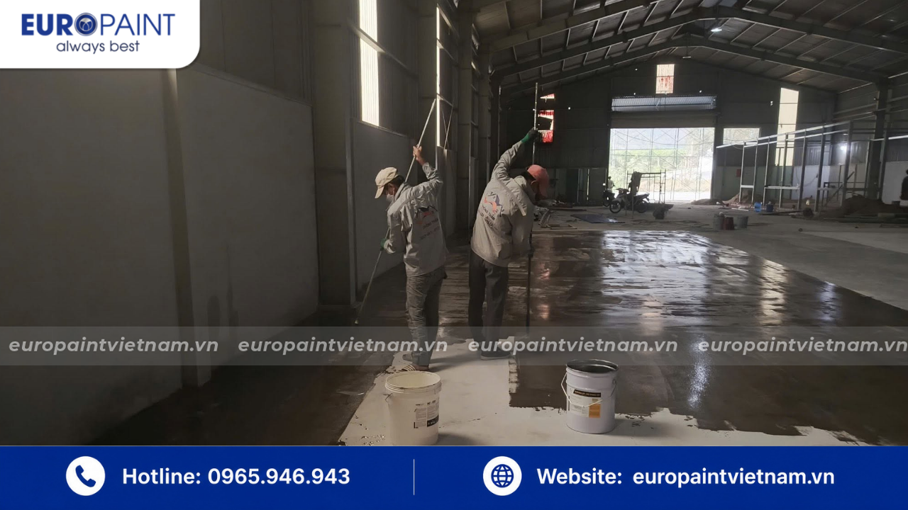 Thi công sơn lót Euro Polymers EP-2WT Primer – sơn EPOXY gốc nước chuyên dụng cho bề mặt bê tông có độ ẩm cao. Thi công sơn lót Euro Polymers EP-2WT Primer – sơn EPOXY gốc nước chuyên dụng cho bề mặt bê tông có độ ẩm cao.
