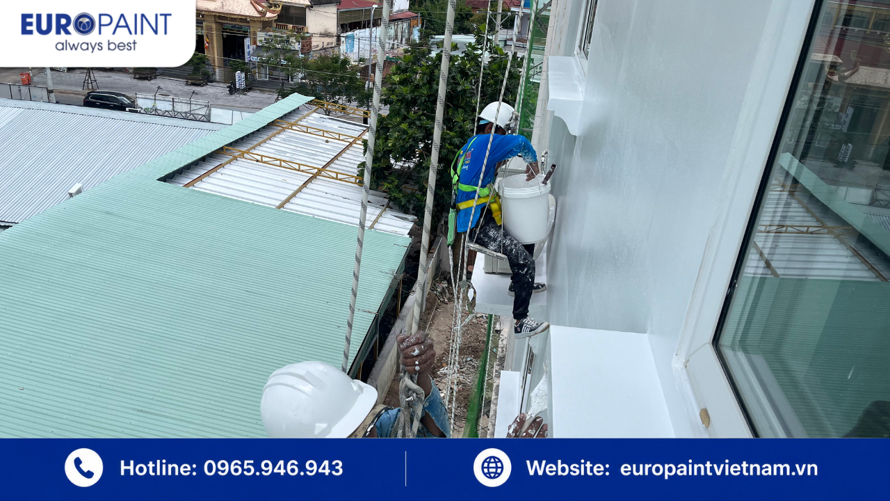 Thi công sơn chống thấm AC - 300 tại công trình thực tế